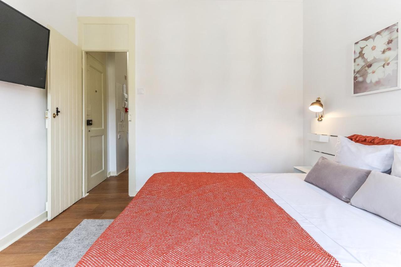 Portucale ! Stylish Campo Ourique Lejlighed