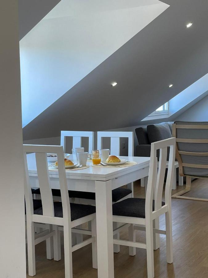 Portucale ! Stylish Campo Ourique Apartment *